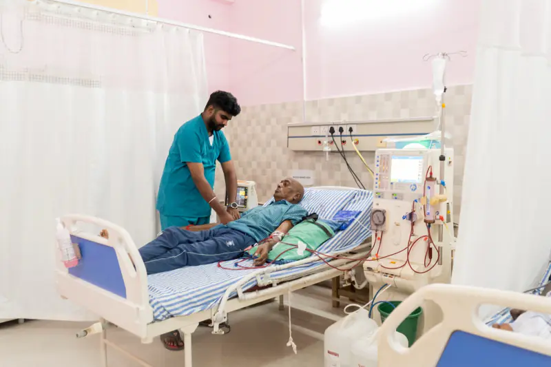 24x7 dialysis centre